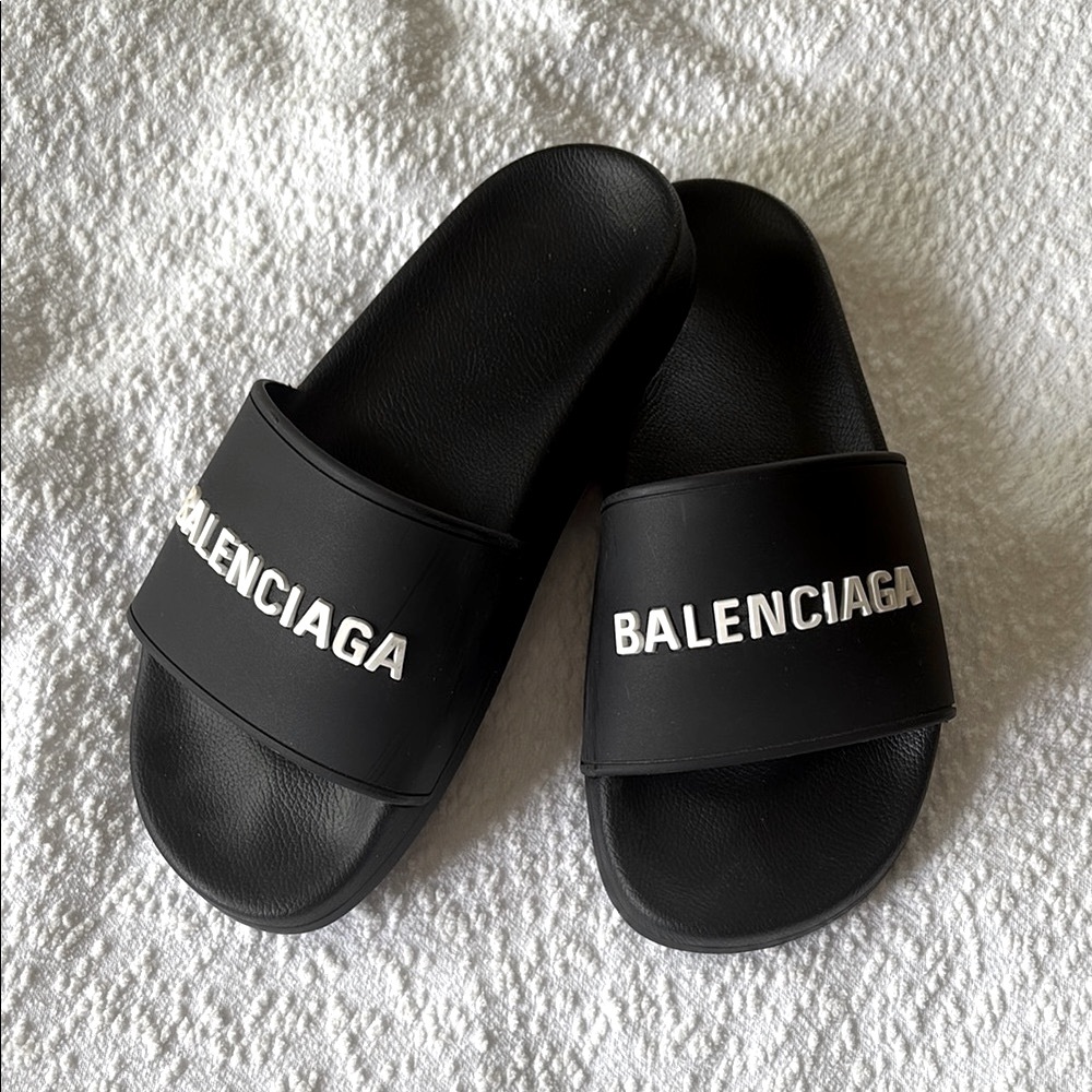 Balenciaga Black Logo Slides